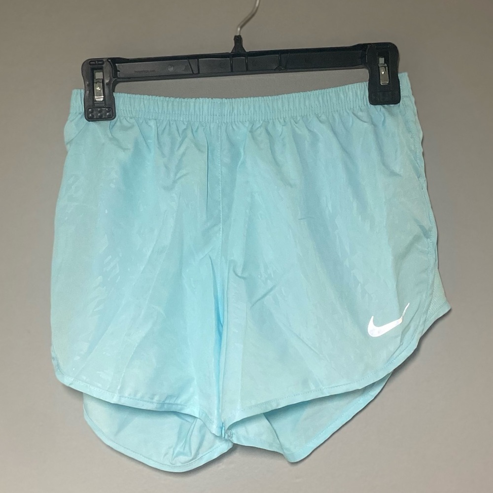 ✨NWT✨Women’s Nike Dri-Fit Running Shorts - M